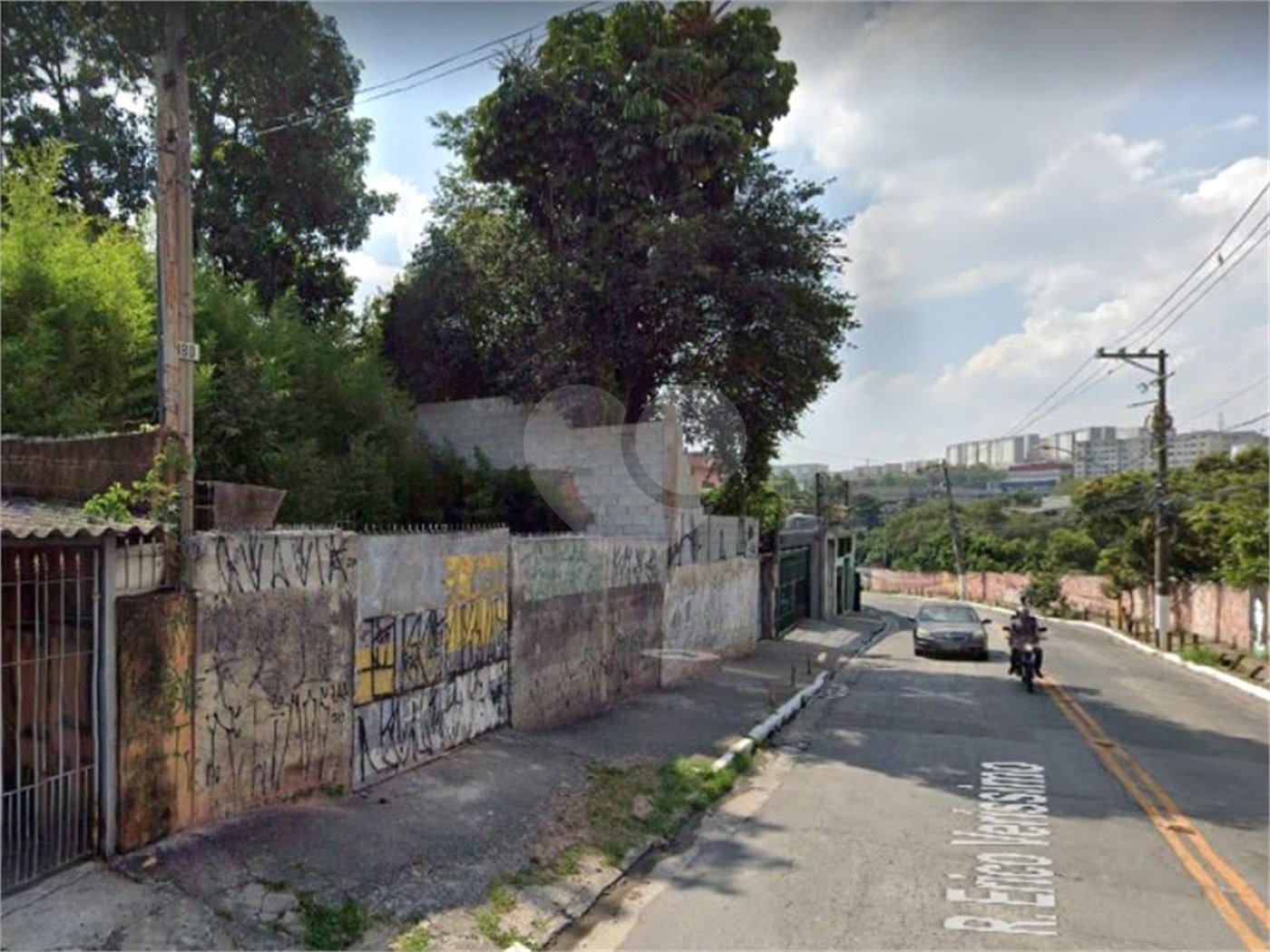 Terreno à venda em Jardim Cambara, São Paulo, SP