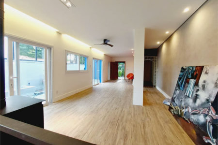 Casa à venda com 3 suítes em Lapa, São Paulo, SP