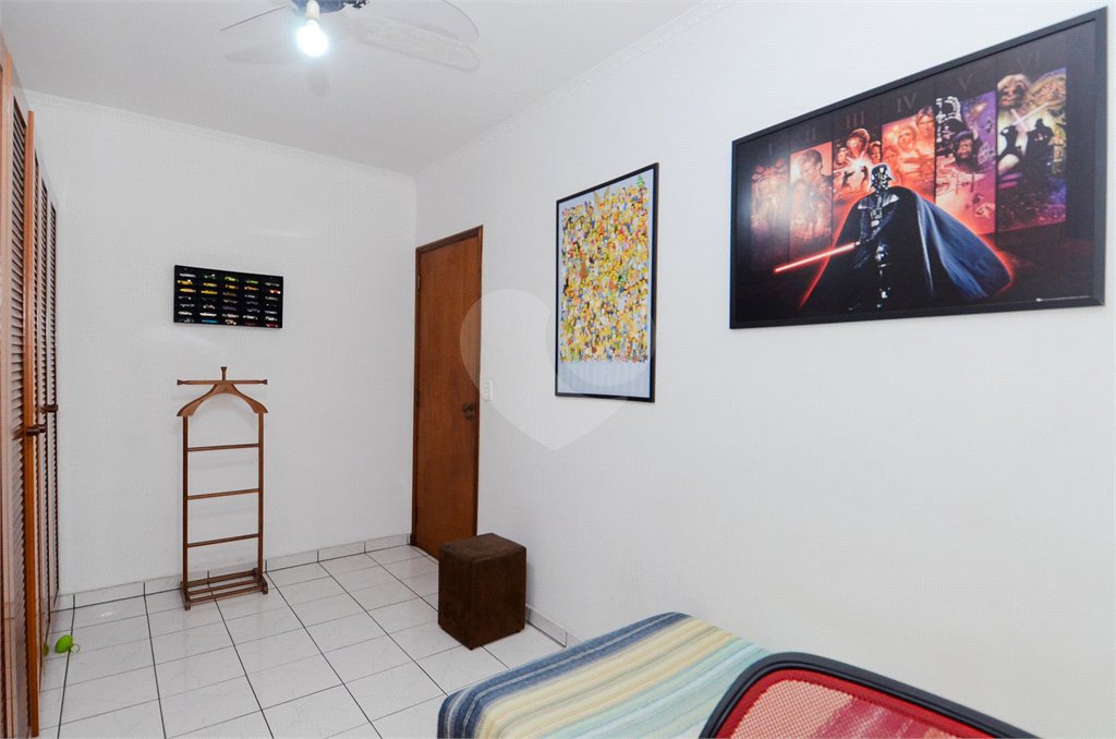 Casa à venda com 4 quartos, sendo 1 suíte, em Jardim Nova Taboão, Guarulhos, SP