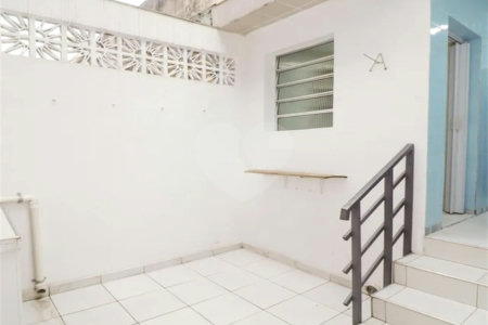 Sobrado à venda com 2 quartos em Vila Paulicéia, São Paulo, SP