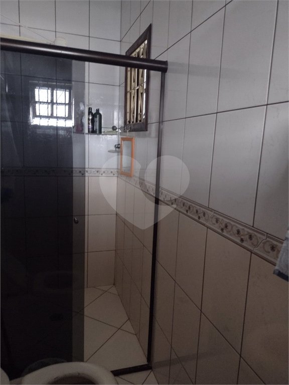 Casa à venda com 4 quartos, sendo 1 suíte,  em Jardim Cacique, Suzano, SP