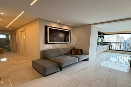 Apartamento à venda ou para alugar com 3 quartos, sendo 1 suíte, em Vila Andrade, São Paulo, SP