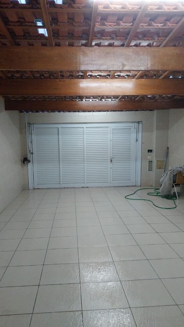 Casa à venda, 204 m² por R$ 585.000,00 - Vila Mateo Bei - São Vicente/SP