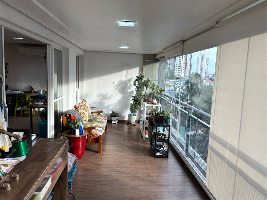 Apartamento à venda com 3 suítes em Bosque da Saúde, São Paulo, SP