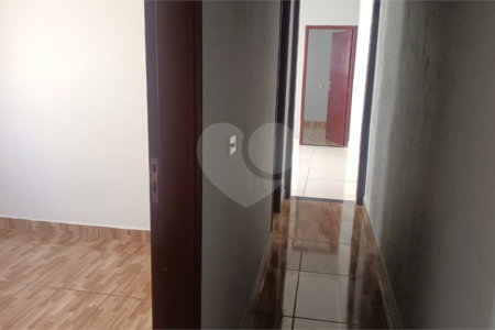 Casa á venda no Residencial Jardim Jóckei Club A