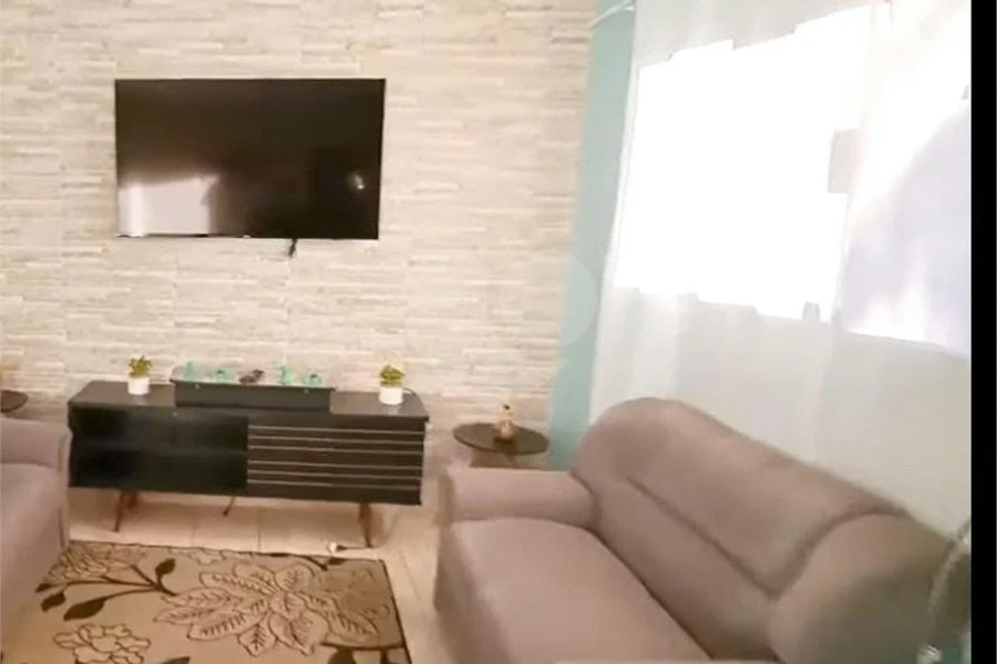 Belíssima casa com 04 dormitórios em Itanhaém