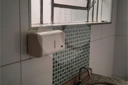 Casa à venda com 4 quartos, sendo 1 suíte, em Tatuapé, São Paulo, SP
