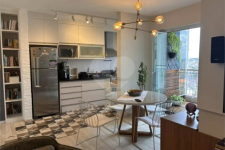 Apartamento à venda com 2 quartos, sendo 1 suíte, em Vila Polopoli, São Paulo, SP