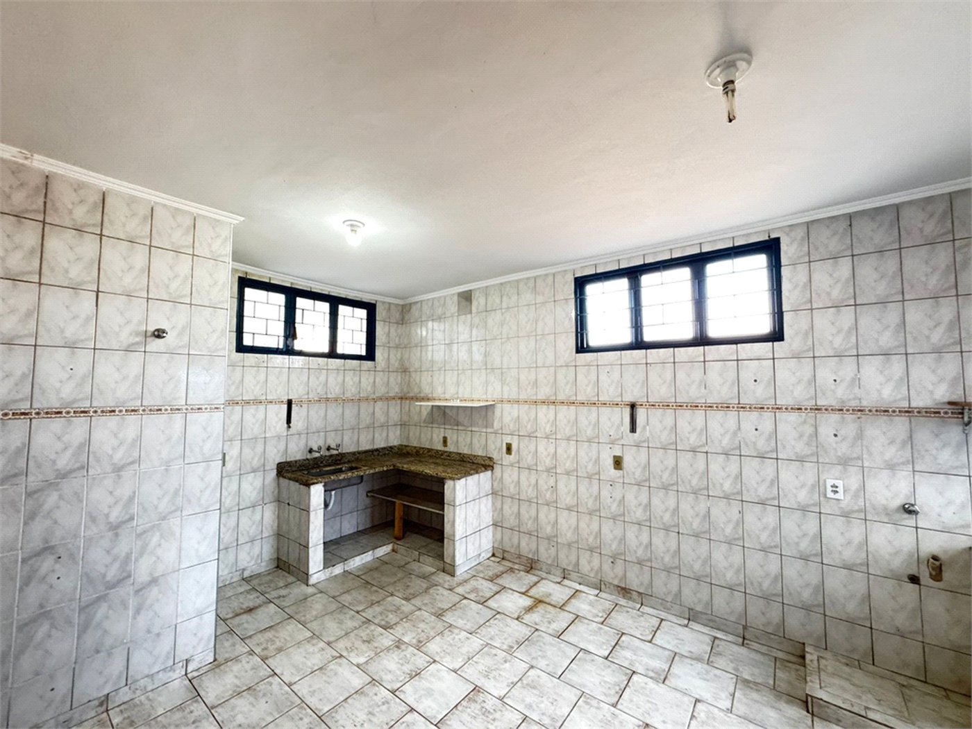 Casa à venda com 3 quartos, sendo 1 suíte, em Vila Monte Alegre, Ribeirão Preto, SP