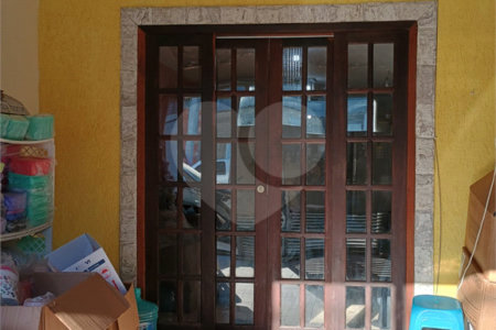 Casa à venda com 2 quartos, sendo 1 suíte, no condomínio Residencial 400, Rio de Janeiro - RJ