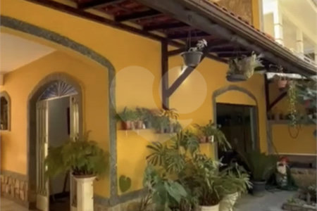 Casa à venda com 3 quartos, sendo 1 suíte, em Campo Grande, Rio de Janeiro, RJ