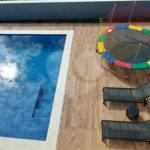 Casa à venda ou para alugar com 4 suítes no condomínio Figueira Garden, Atibaia - SP