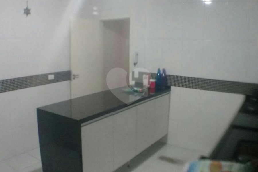 Sobrado à venda com 3 quartos, sendo 1 suíte, em Vila Mazzei, São Paulo, SP