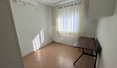 Apartamento para alugar com 3 quartos, sendo 1 suíte, em Pinheiros, São Paulo, SP