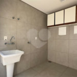 Casa à venda com 6 quartos, sendo 3 suítes, no condomínio Jardim Vila Paradiso, Indaiatuba - SP