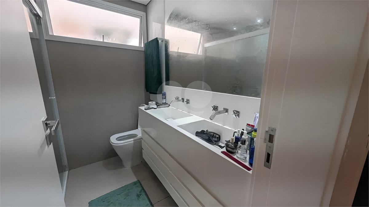 Apartamento à venda com 4 quartos, sendo 1 suíte, em Campo Belo, São Paulo, SP
