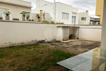 Casa à venda com 3 suítes no condomínio Aldeia da Mata, Votorantim - SP