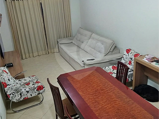 Sobrado à venda com 3 quartos, sendo 1 suíte,  em Vila Guilherme, São Paulo, SP