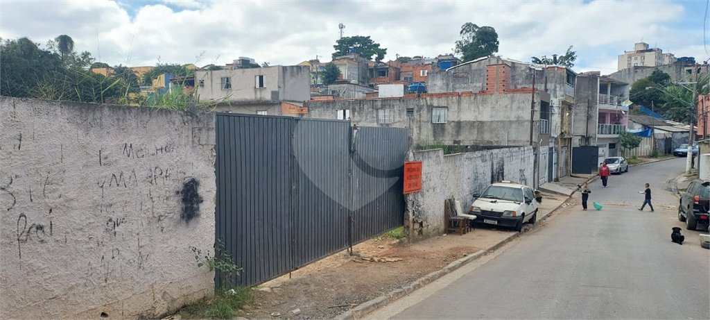 Terreno à venda em Guaianazes, São Paulo, SP
