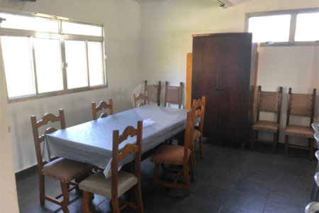 Chácara à venda com 9 quartos, sendo 6 suítes,  em Araçoiaba da Serra, SP