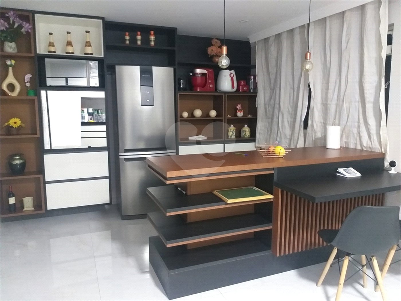 Sobrado à venda com 3 quartos, sendo 1 suíte, em Vila Galvão, Guarulhos, SP