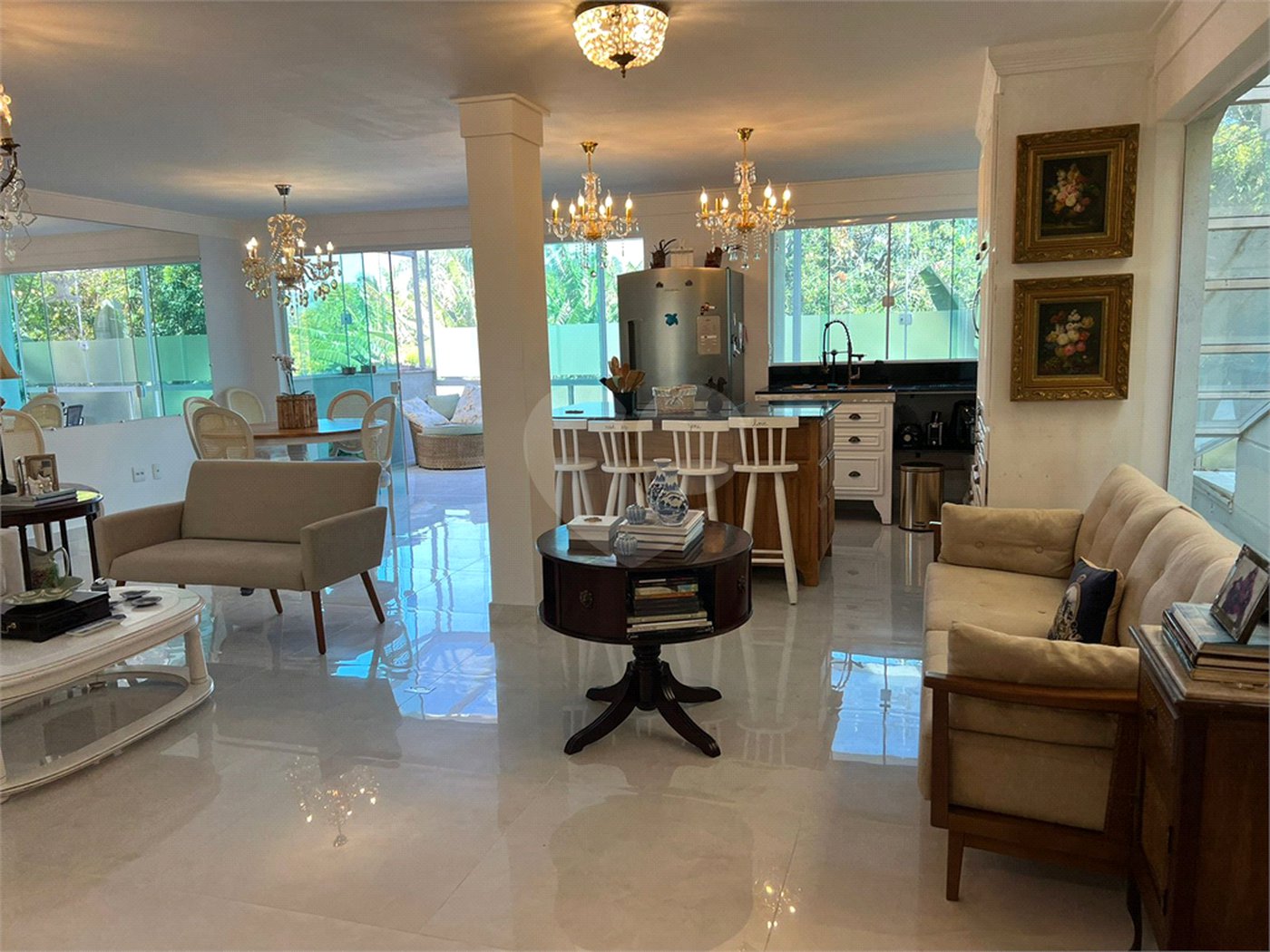 Casa à venda com 4 suítes no condomínio Bellagio, São Paulo - SP