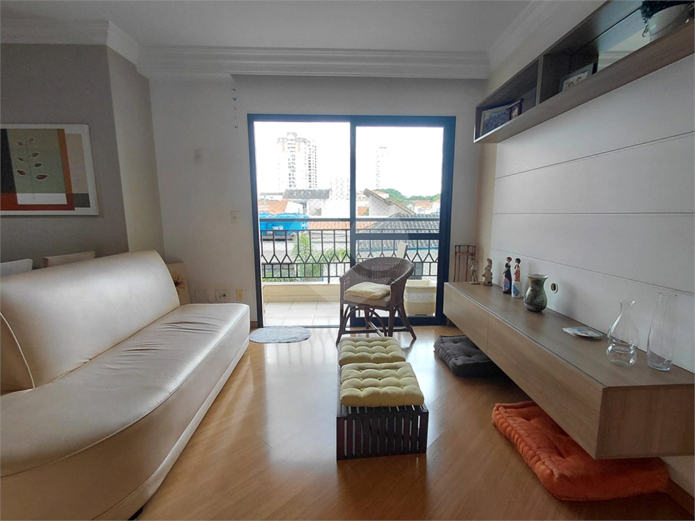 Apartamento à venda com 3 quartos, sendo 1 suíte, em Vila Romana, São Paulo, SP