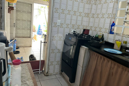 Sobrado à venda com 4 quartos, sendo 1 suíte, em Parada Inglesa, São Paulo, SP