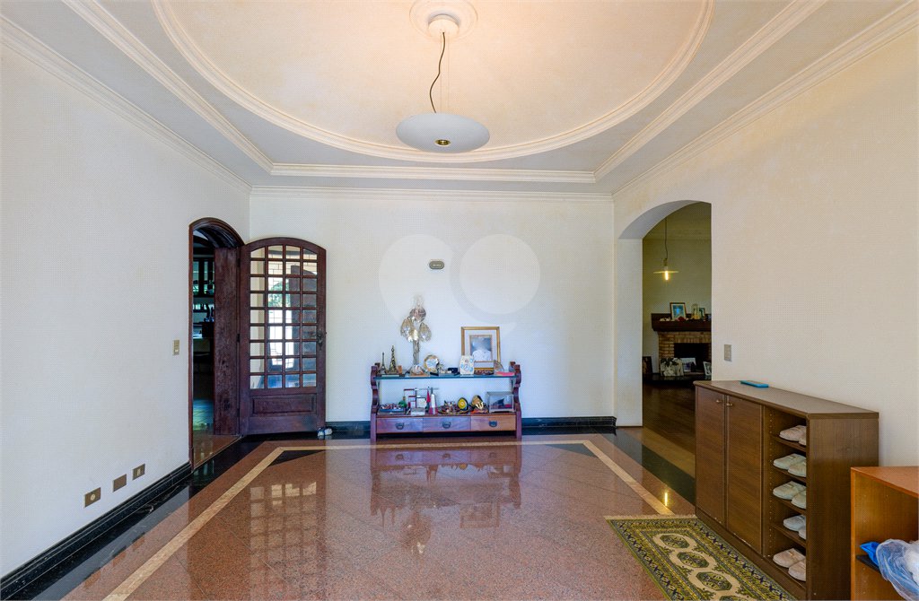 Casa à venda com 5 suítes no condomínio Chácara Flora, São Paulo - SP