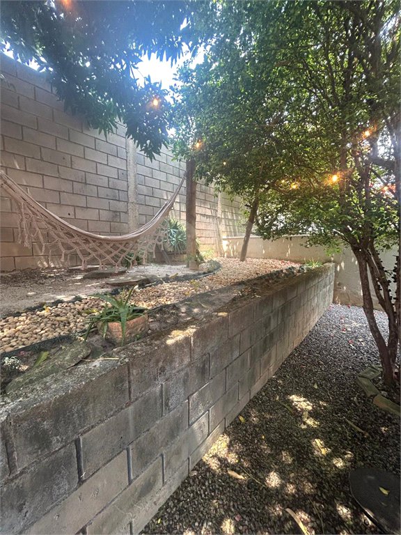 Casa à venda com 3 suítes no condomínio Braziliana, Valinhos - SP