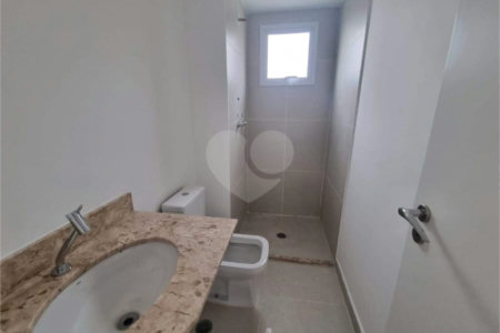 Apartamento à venda com 2 quartos, sendo 1 suíte, em Parque São Jorge, São Paulo, SP