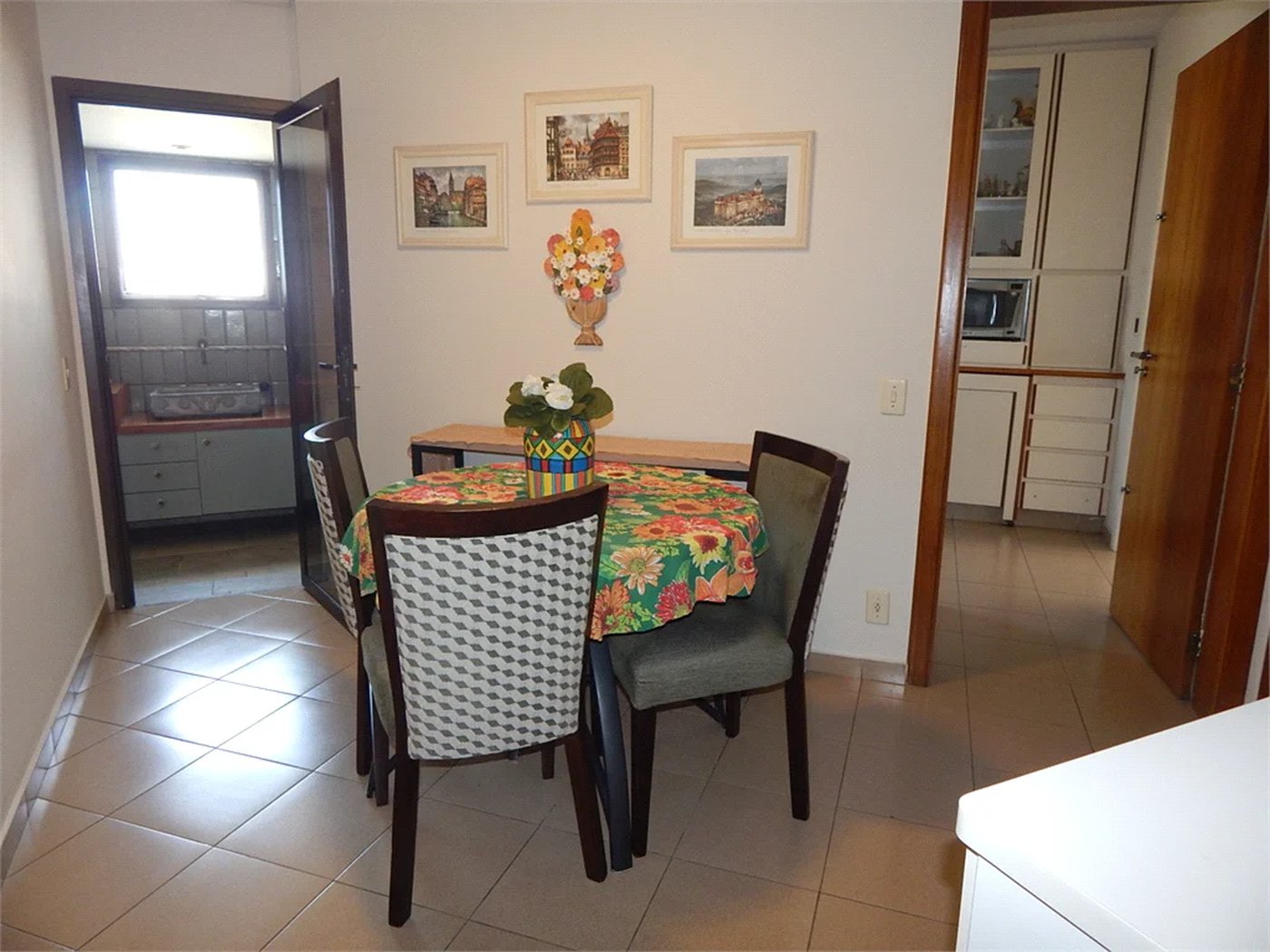 Apartamento à venda com 4 quartos, sendo 3 suítes, em Paraíso do Morumbi, São Paulo, SP