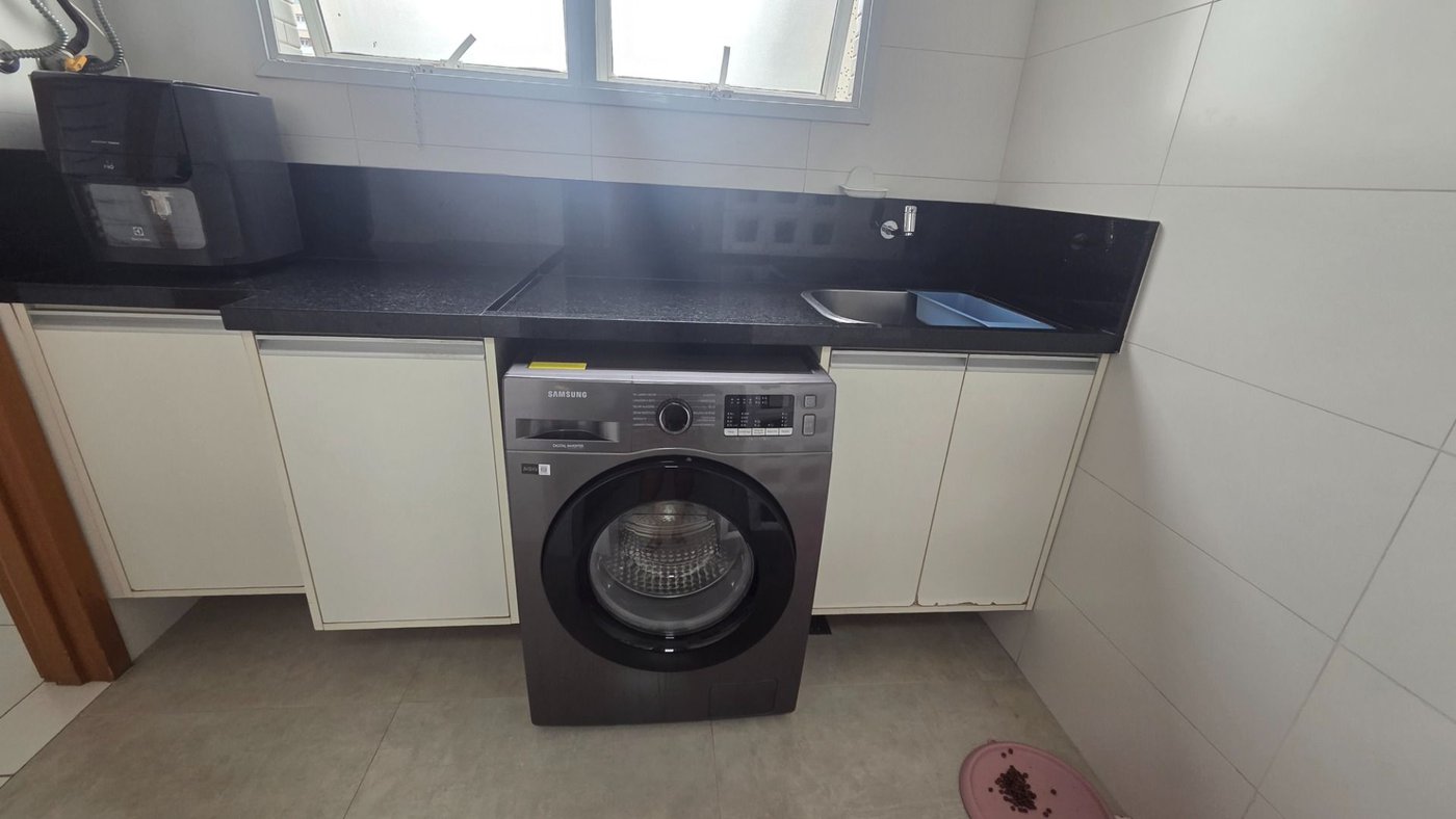 Apartamento com 2 dormitórios à venda, 95 m² por R$ 1.320.000,00 - Pompéia - Santos/SP