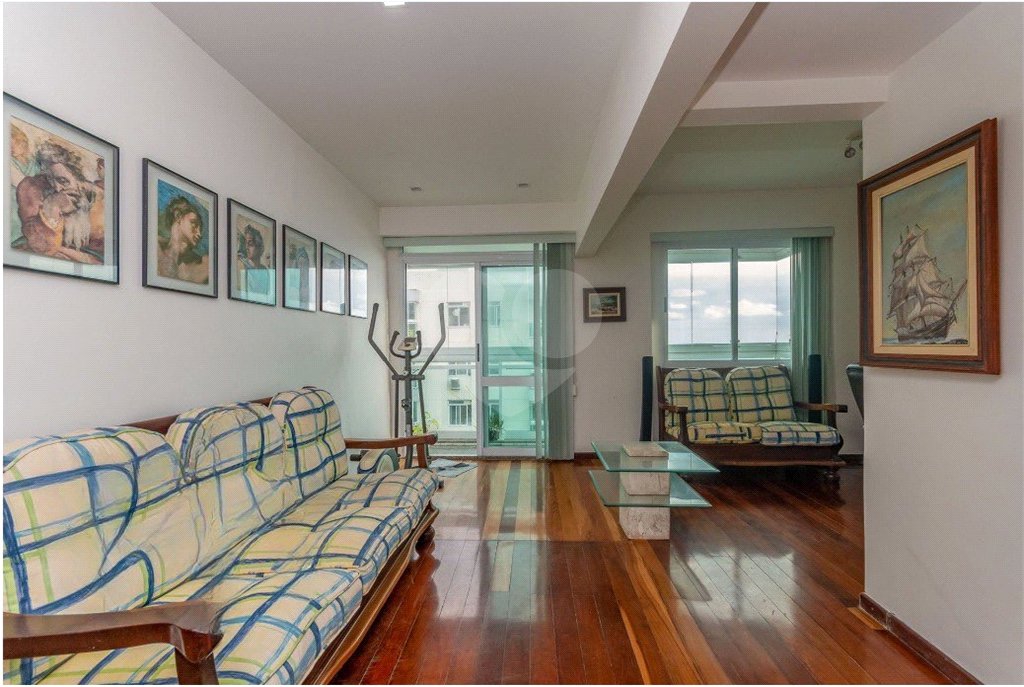Apartamento à venda com 4 quartos, sendo 2 suítes,  em Barra da Tijuca, Rio de Janeiro, RJ