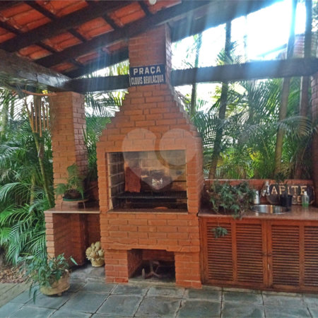 Casa à venda com 4 quartos, sendo 2 suítes,  em Morumbi, São Paulo, SP