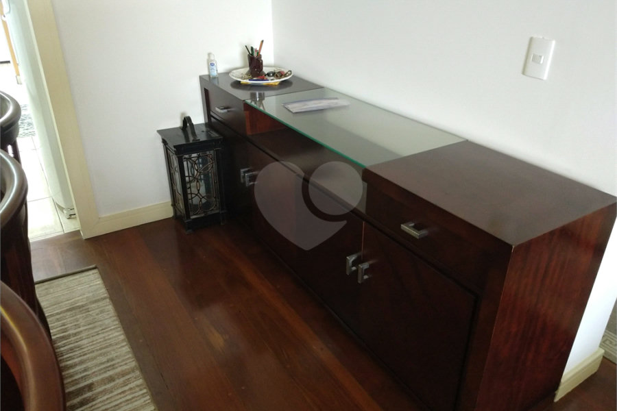 Apartamento à venda com 3 quartos, sendo 1 suíte, em Planalto Paulista, São Paulo, SP