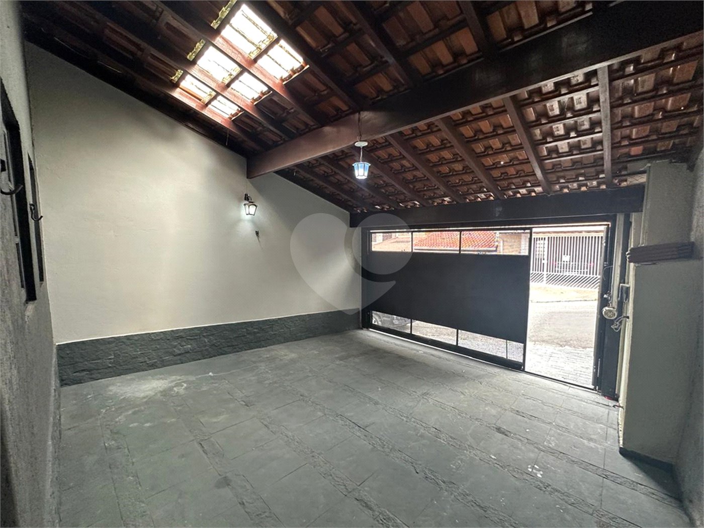 Casa Térrea à venda com 3 quartos, sendo 1 suíte,  em Vila Suissa, Mogi das Cruzes, SP