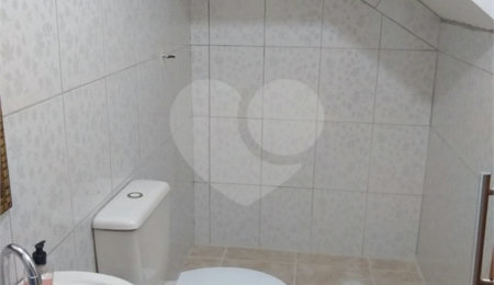 Casa à venda com 3 suítes em Jardim Adriana, Guarulhos, SP