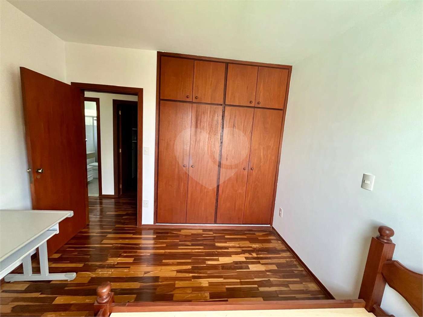 Casa Térrea à venda com 3 quartos, sendo 1 suíte,  em Cidade Universitária, Campinas, SP