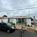 Casa Térrea com 3 suítes, sendo 1 suíte master.
