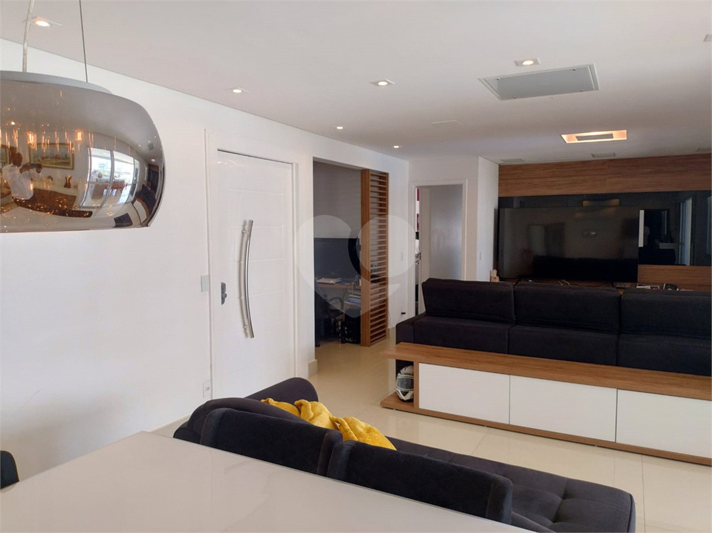 Apartamento à venda com 3 quartos, sendo 1 suíte,  no Centro, São Bernardo do Campo, SP