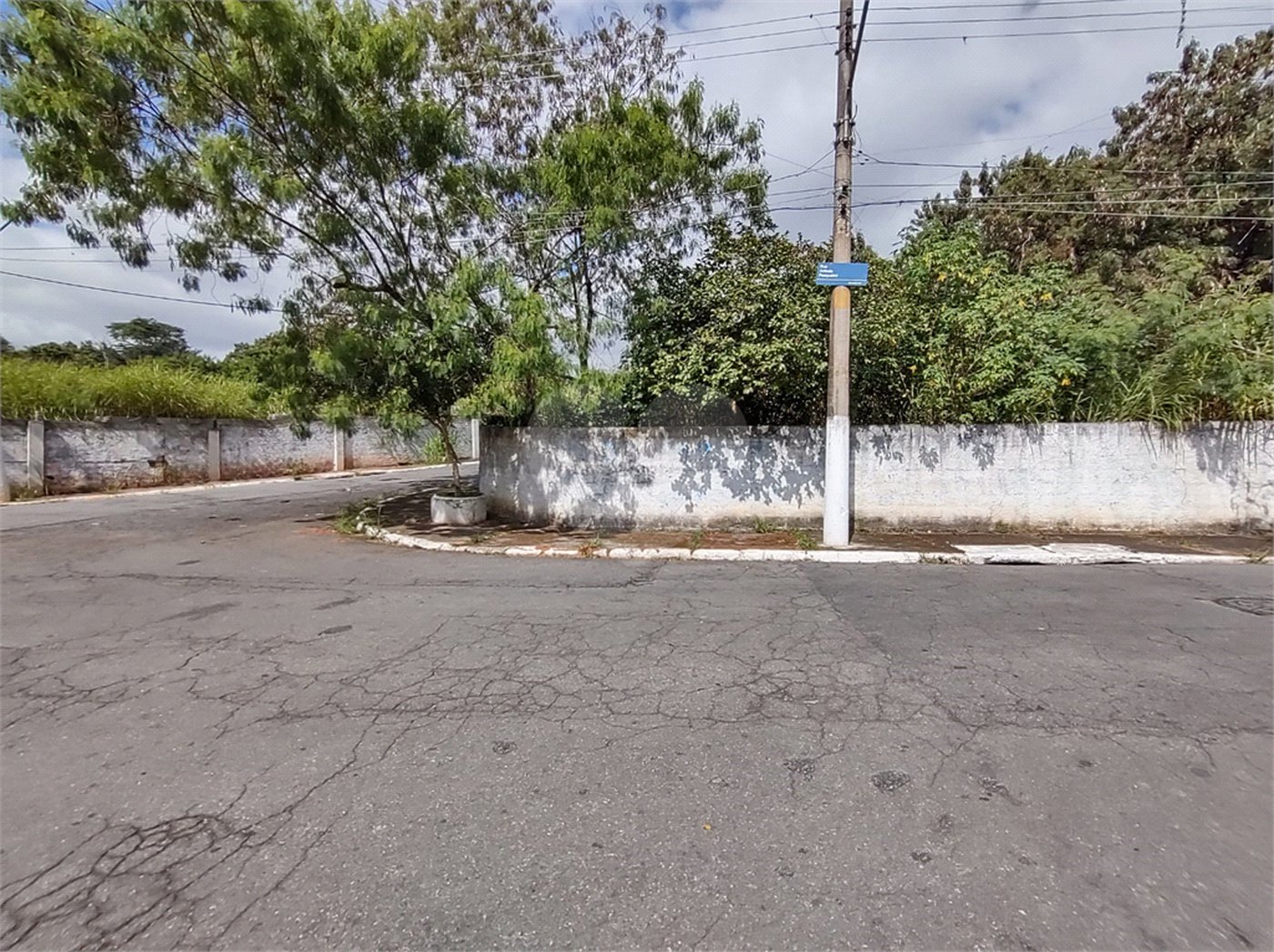 Terreno à venda no condomínio Jardim Leonor Mendes de Barros, São Paulo - SP