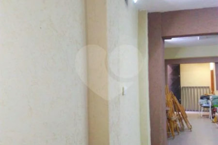 Sobrado à venda ou para alugar com 4 quartos, sendo 1 suíte, em Jardim São Paulo(zona Norte), São Paulo, SP