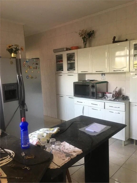 Casa à venda com 3 quartos em Vila Pirajussara, São Paulo, SP