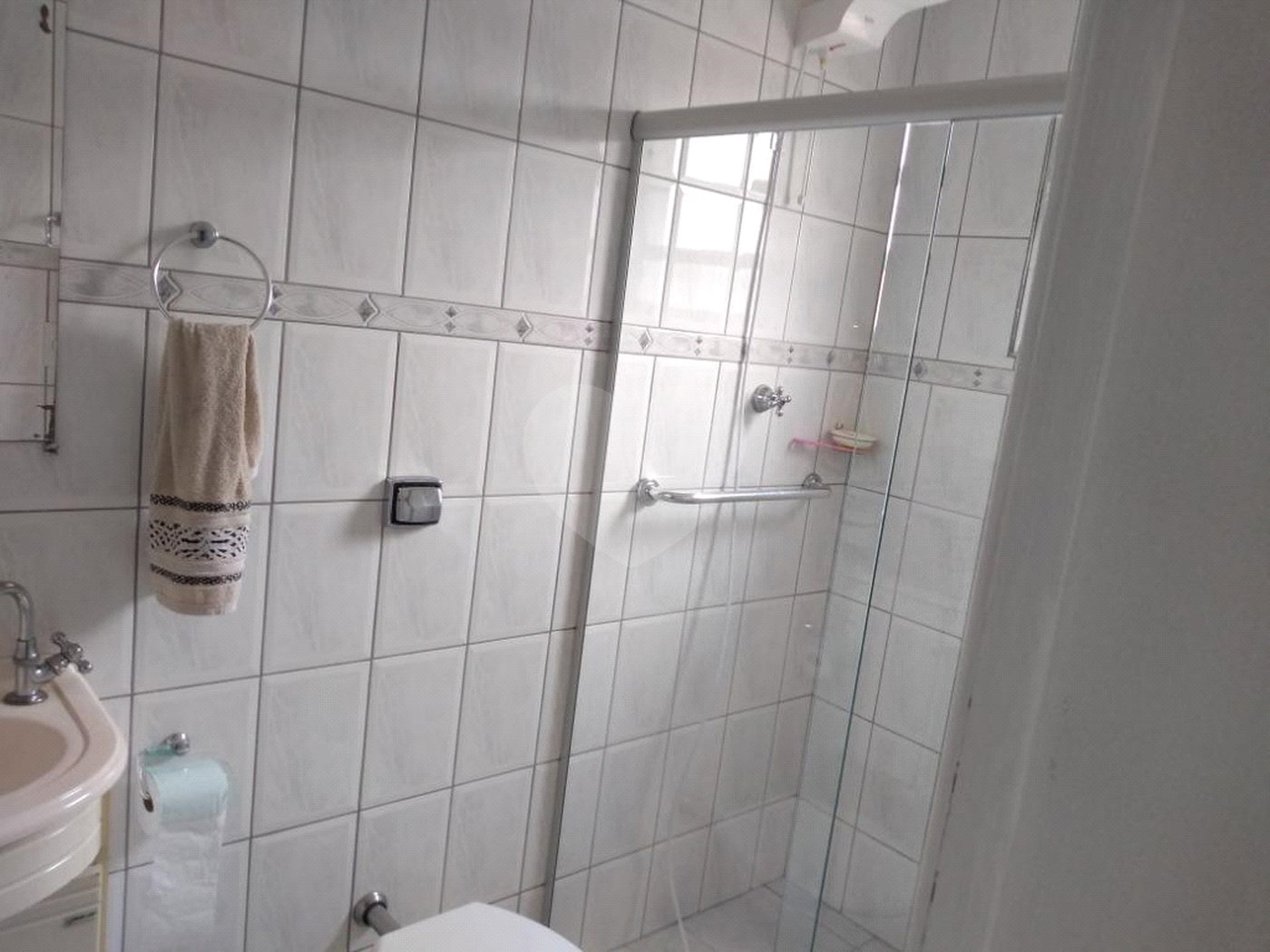 Casa à venda com 3 quartos, sendo 2 suítes, em Vila Dom Pedro I, São Paulo, SP