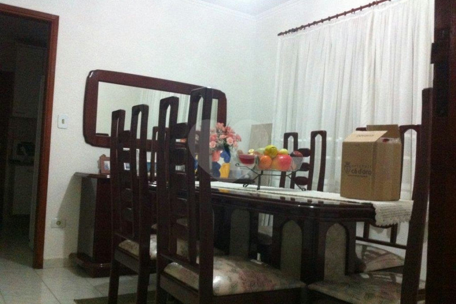 Sobrado à venda com 3 quartos, sendo 1 suíte, em Vila Guilherme, São Paulo, SP