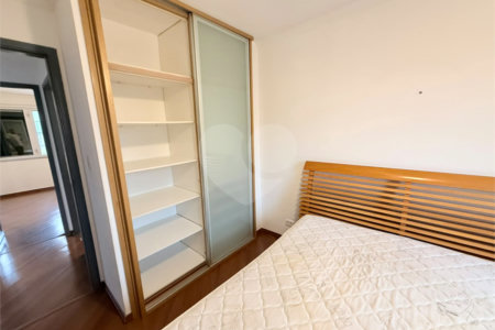 Apartamento à venda com 2 quartos em Vila Olímpia, São Paulo, SP
