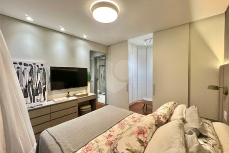 Apartamento à venda com 3 quartos, sendo 1 suíte, em Parque São Domingos, São Paulo, SP
