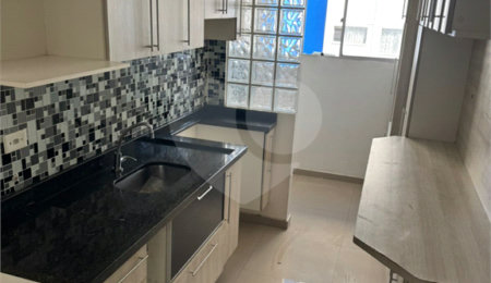 Apartamento à venda com 2 quartos em Horto, São Paulo, SP