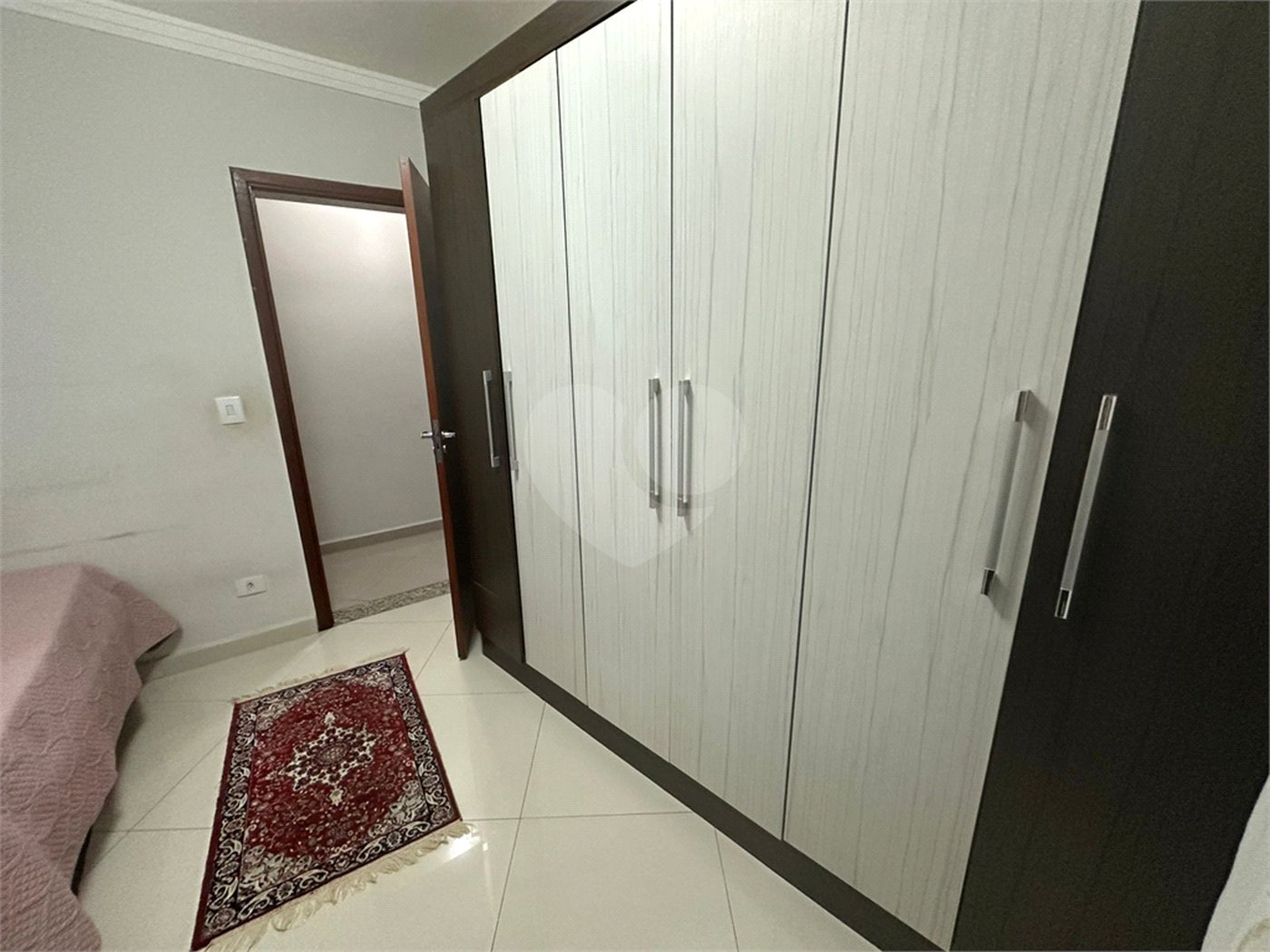 Casa à venda ou para alugar com 3 quartos, sendo 1 suíte,  em Jardim Vivan, São Paulo, SP